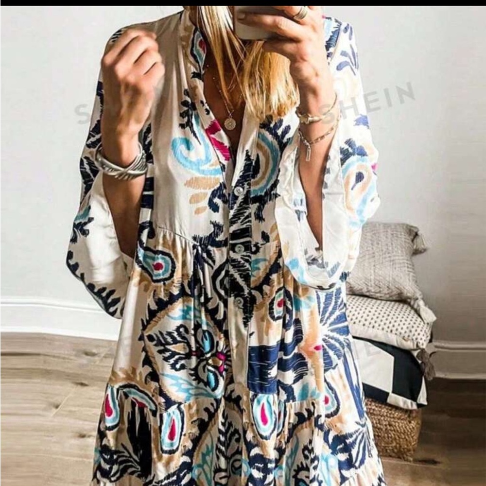 Multi color float boho dress size medium